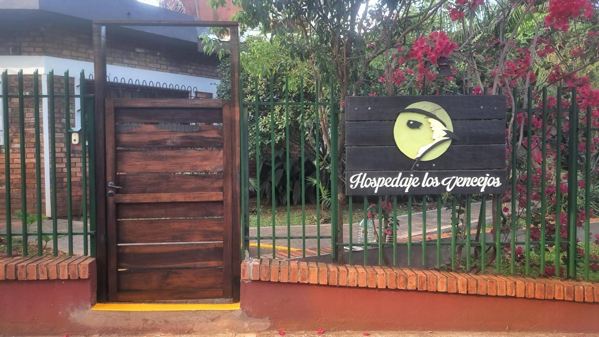 Hospedaje Los Vencejos Puerto Iguazú Extérieur photo